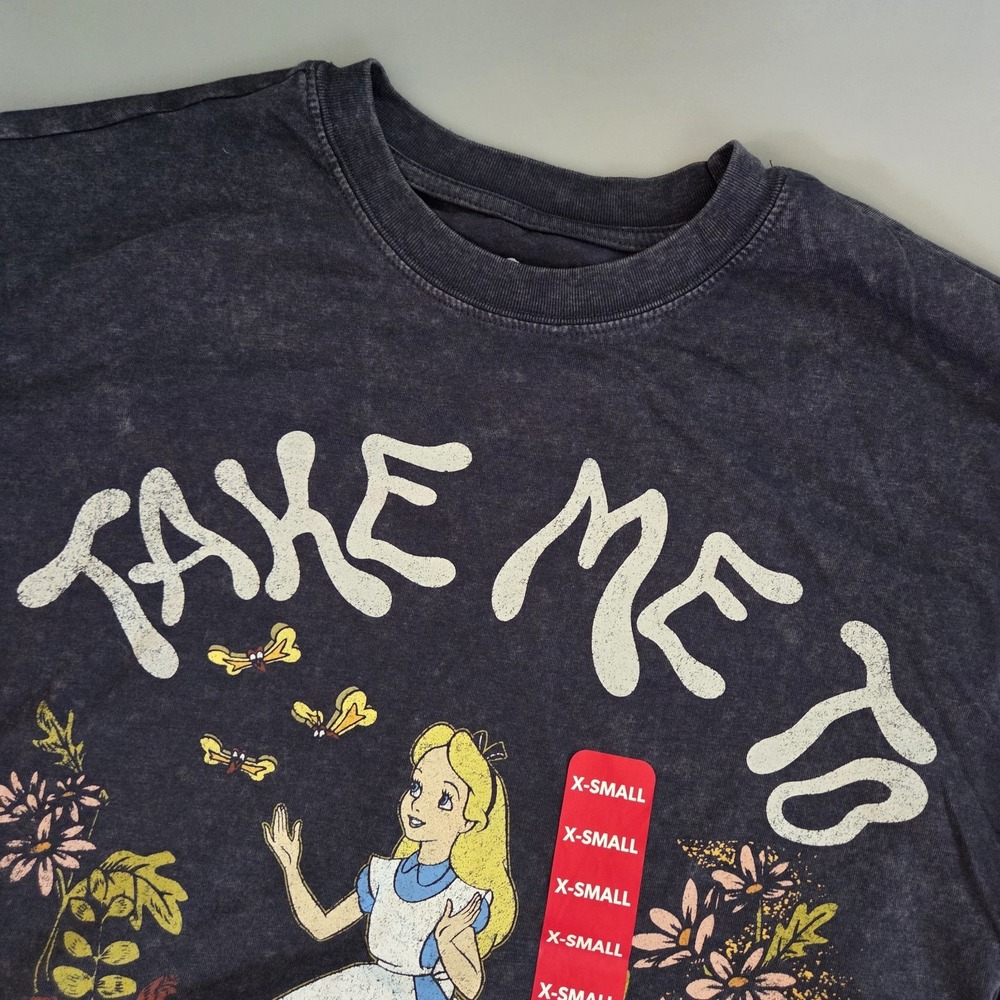 Disney Women's Soft Short Sleeve Graphic Printed T-Shirt Alice In‎ Wonderland XS